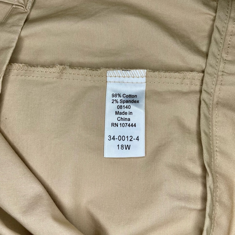 Jessica London NWOT Women's Khaki Chinos Capris Tan Plus Size 18W - Picture 8 of 11
